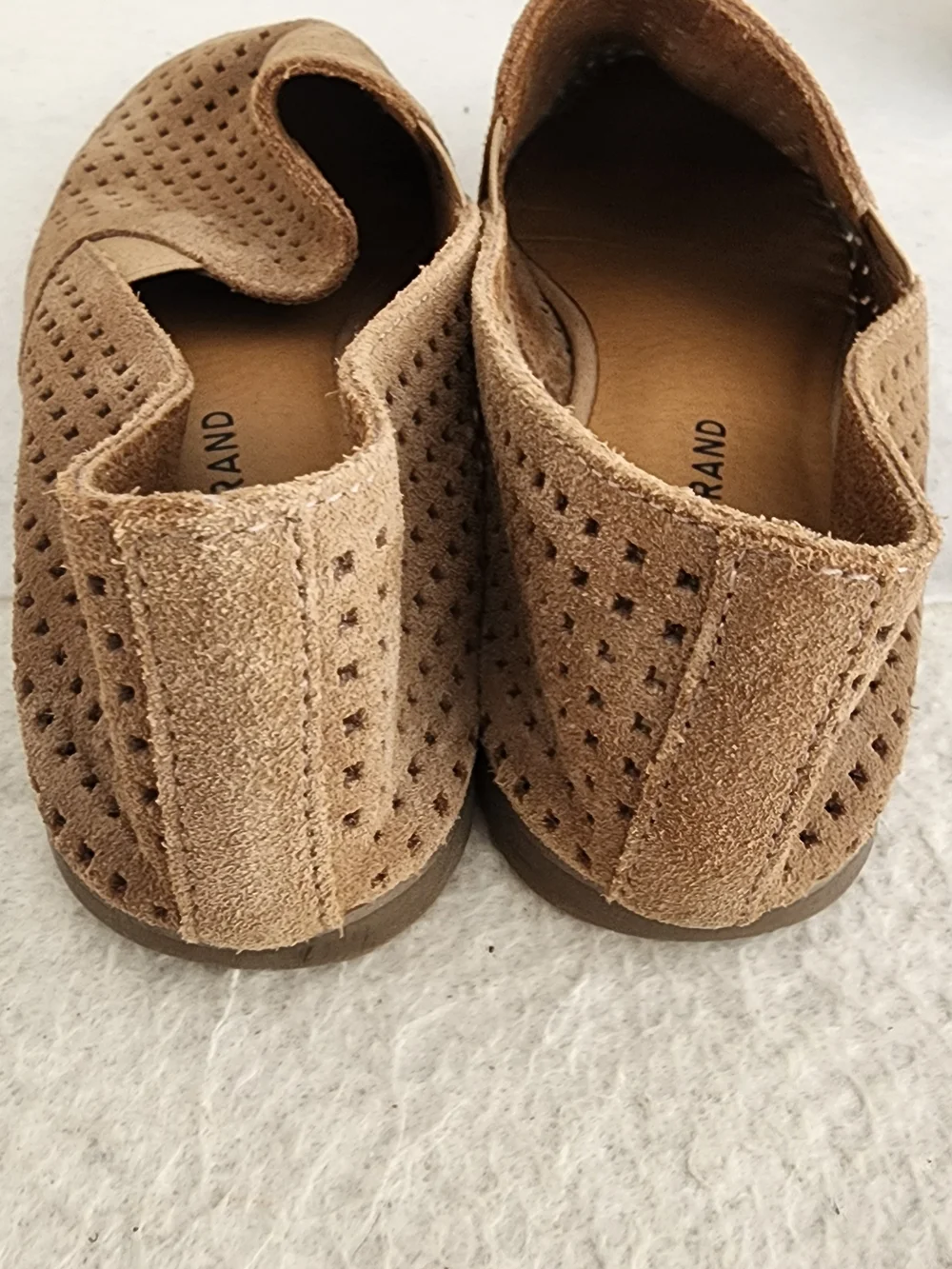 Lucky Brand Perforated Suede Loafers Womens 8.5 Tan Slip On Flats Casual Boho